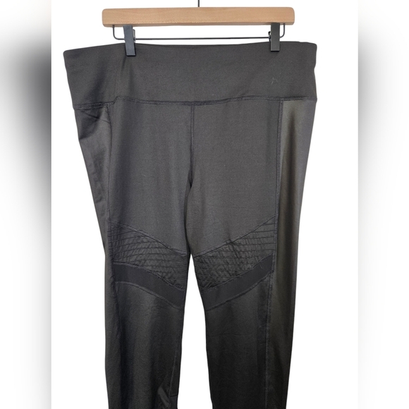 NWOT Danskin Now yoga pants size XXL - Picture 2 of 4